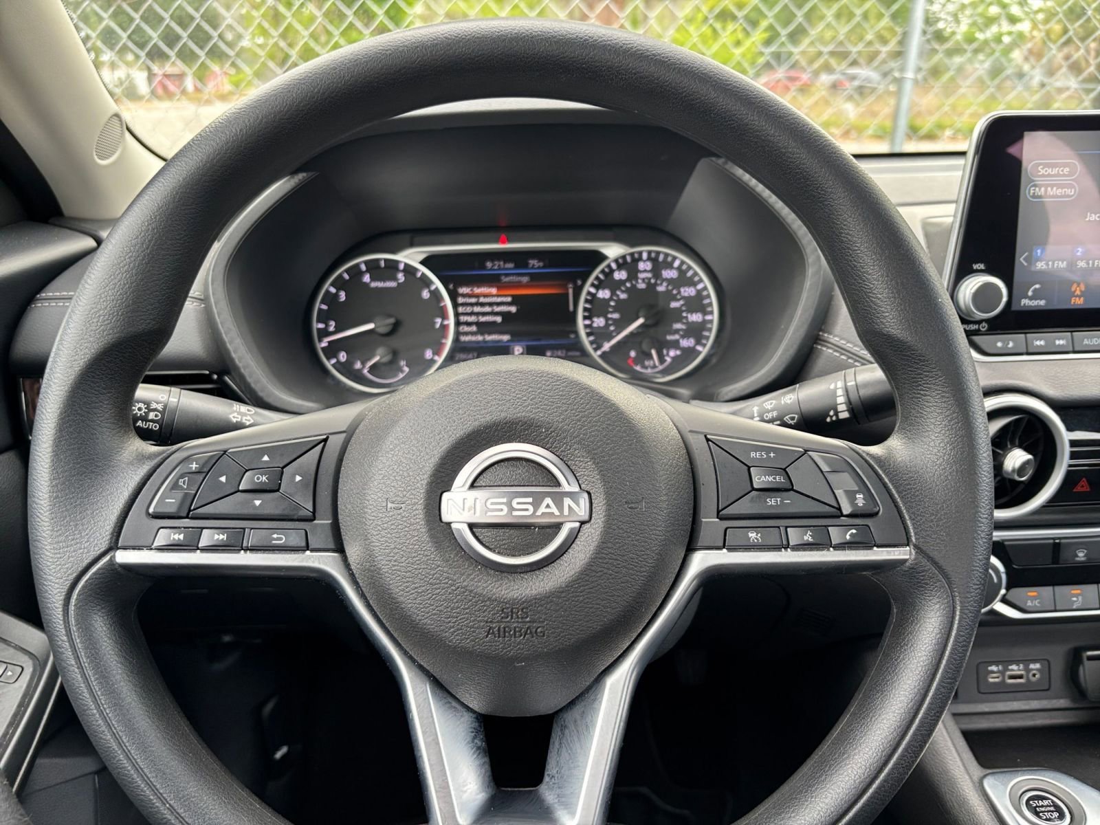 Used 2025 Nissan Sentra SV FWD image 25