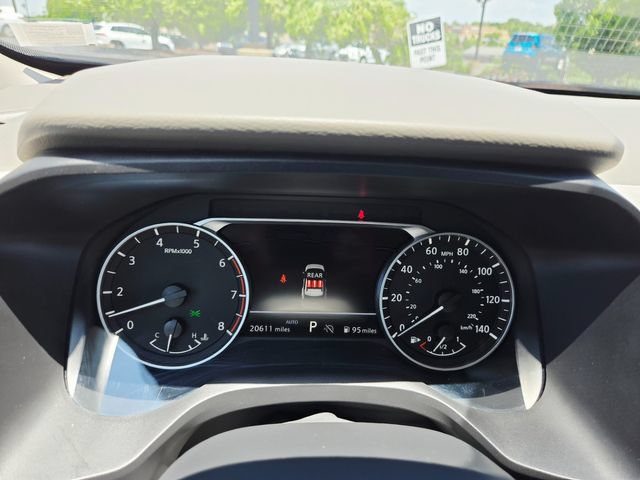 Used 2025 Nissan Rogue SV AWD/4WD image 20