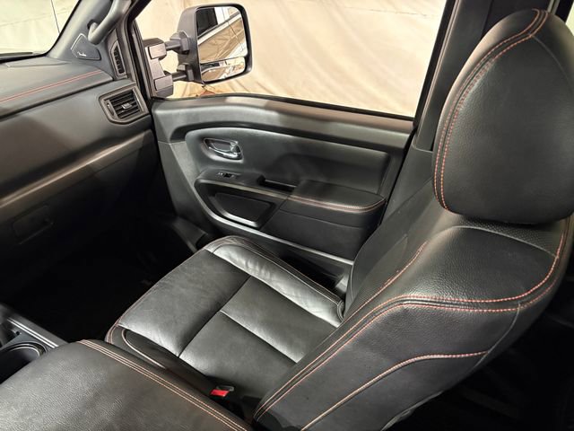Used 2021 Nissan Titan PRO-4X w/ Pro-4x Convenience Package image 35