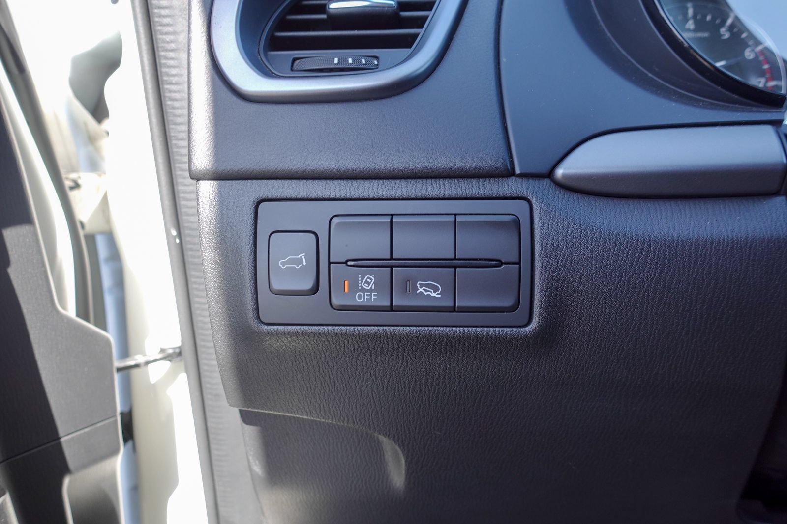 Used 2023 MAZDA CX-9 Touring AWD/4WD image 19