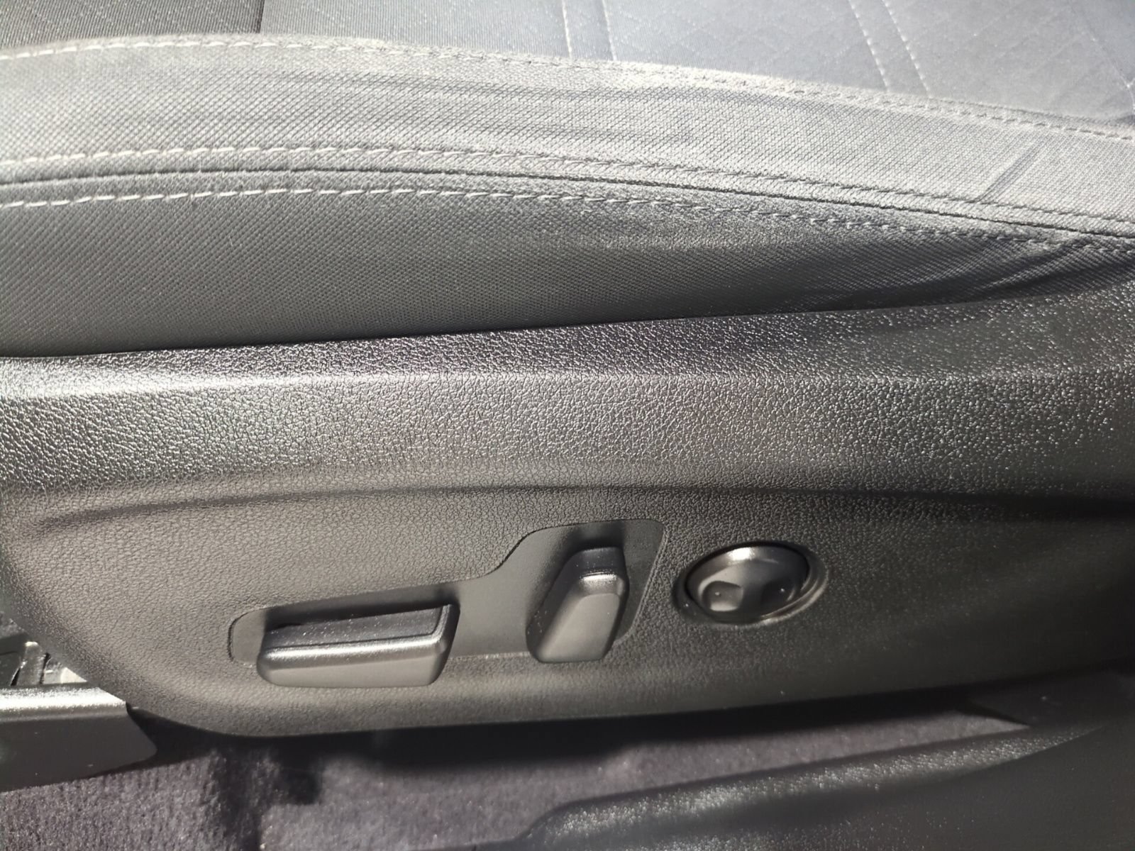 Used 2018 Kia Sorento AWD image 17