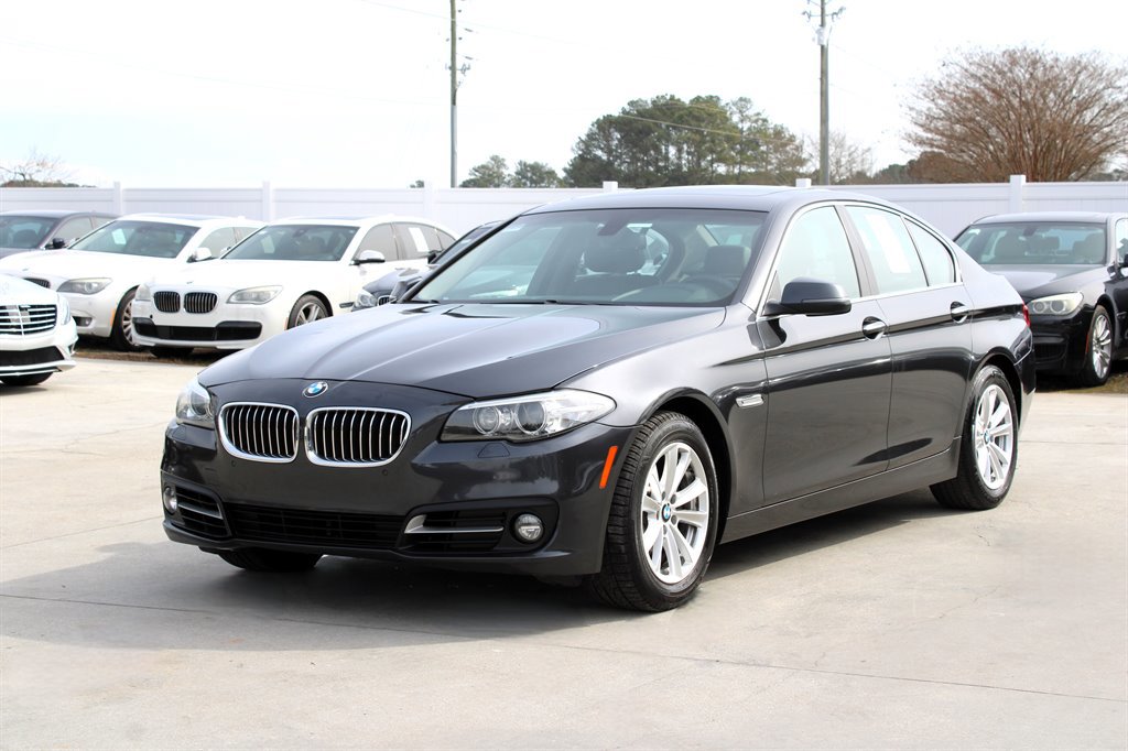 Used 2015 BMW 528i Sedan image 3
