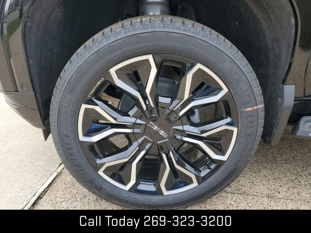 New 2025 GMC Sierra EV Denali image 25