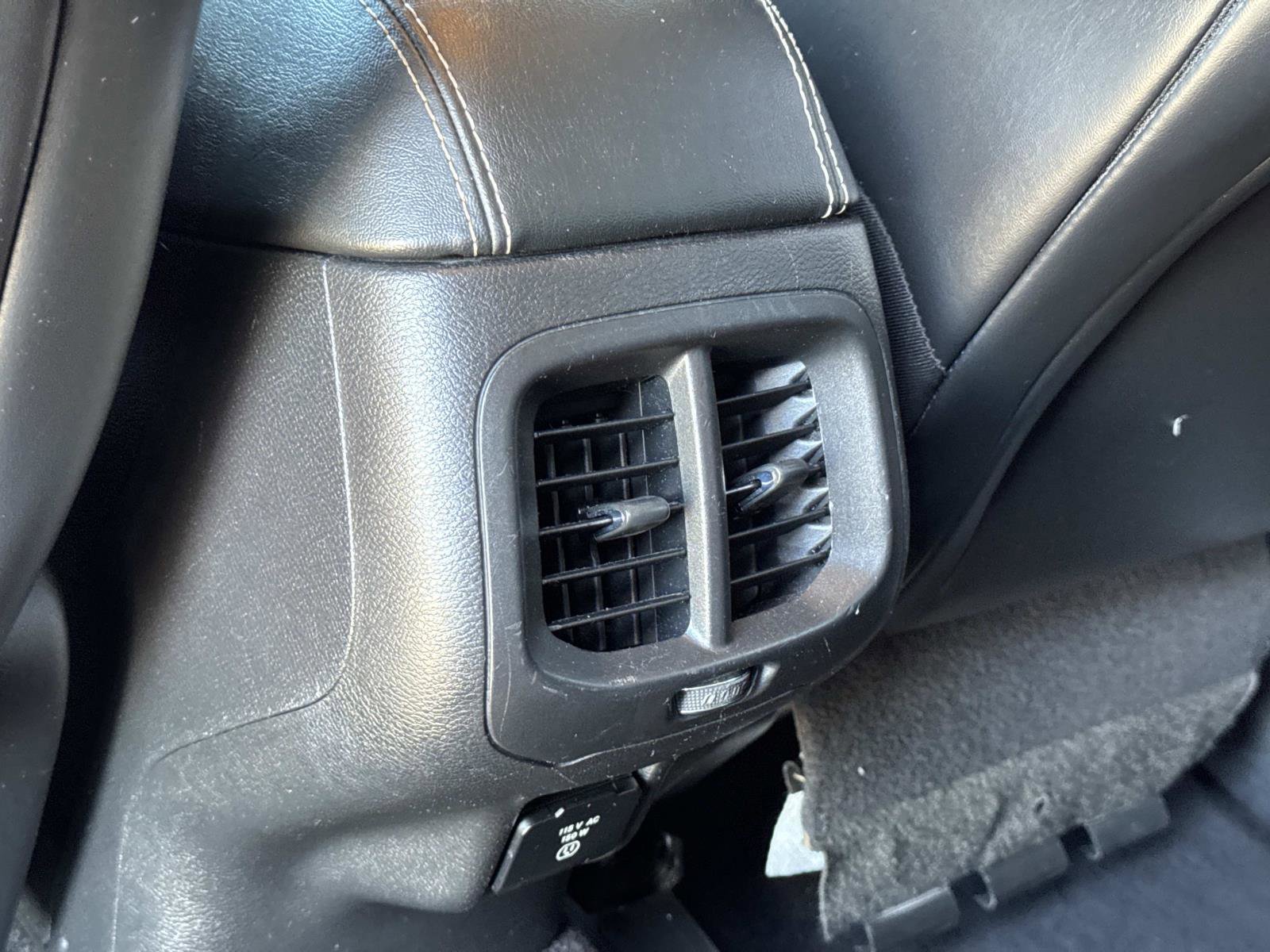 Used 2017 Jeep Cherokee Limited w/ Luxury Group image 26