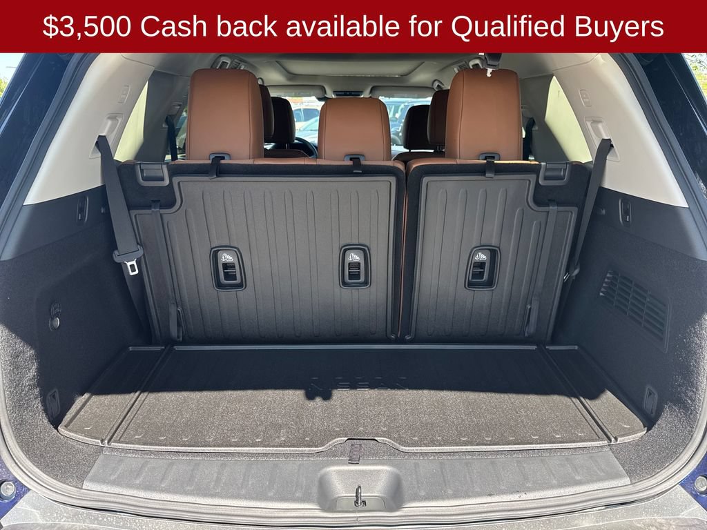 New 2026 Nissan Pathfinder Platinum AWD/4WD image 21