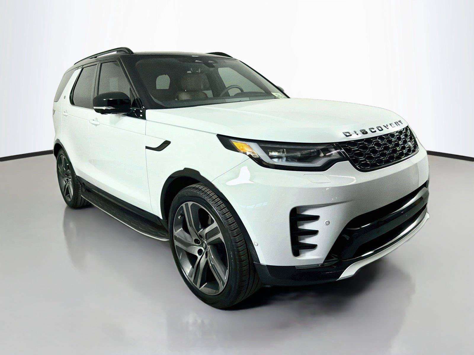 New 2026 Land Rover Discovery Dynamic SE AWD/4WD image 3
