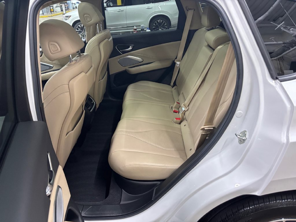 Certified 2024 Acura RDX w/ Technology Package AWD/4WD image 14