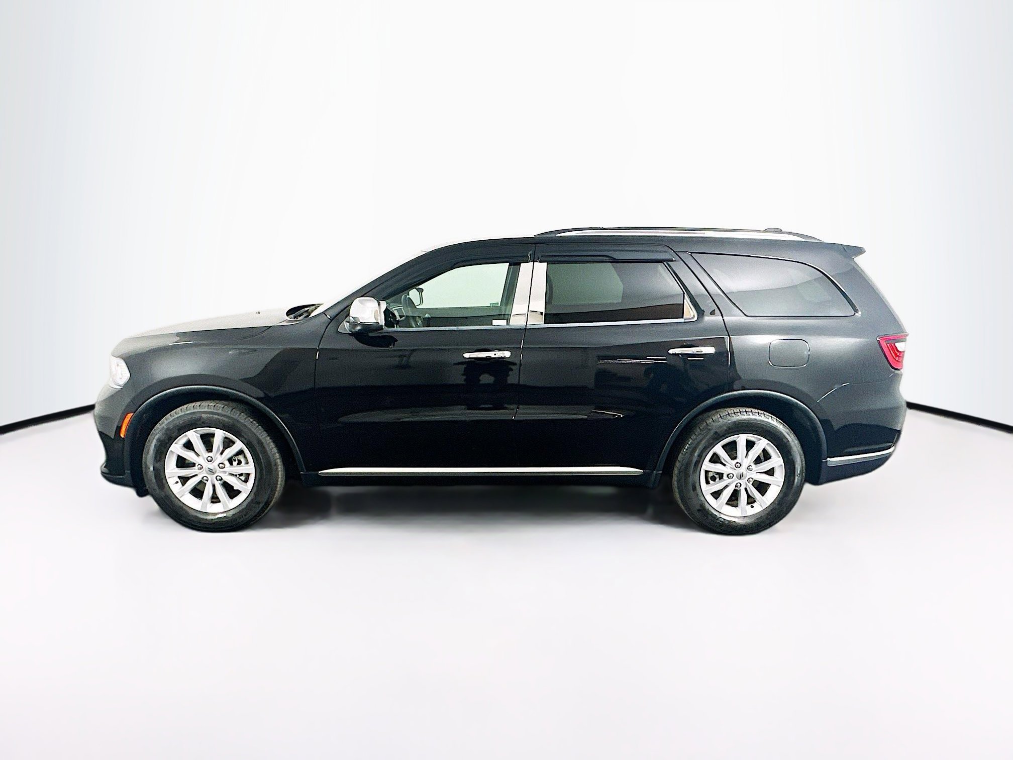 Used 2024 Dodge Durango SXT image 4