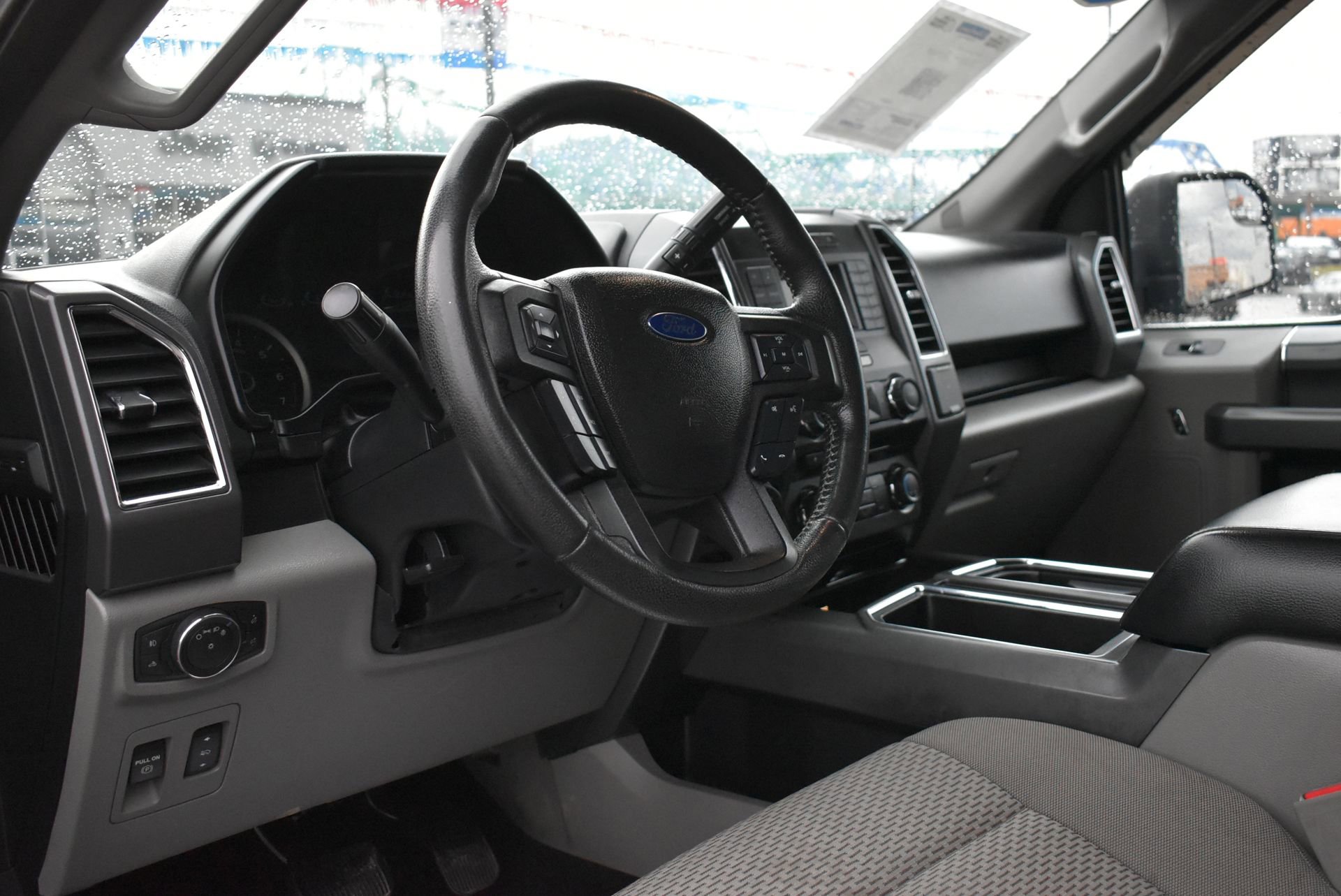 Used 2016 Ford F150 XLT w/ Equipment Group 301A Mid image 17