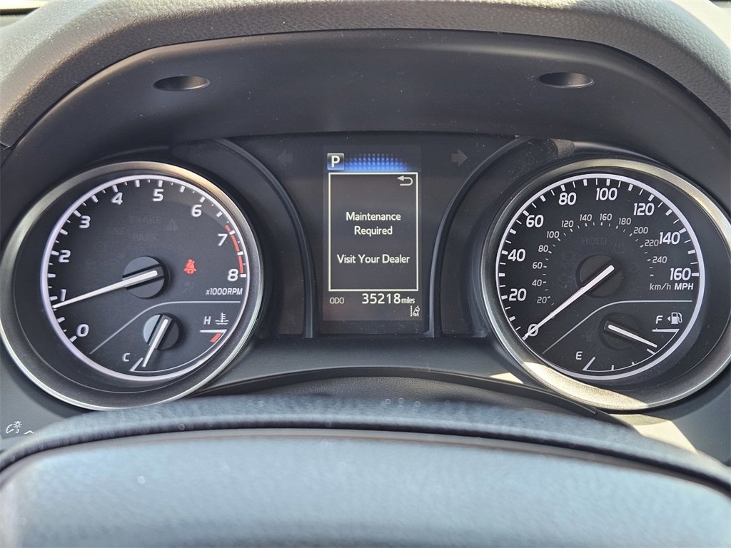Used 2024 Toyota Camry SE image 19