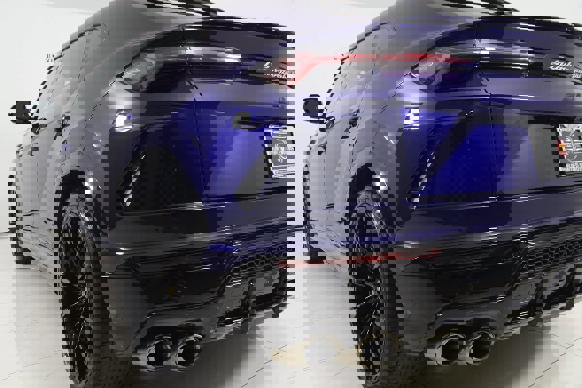 Used 2021 Lamborghini Urus image 41