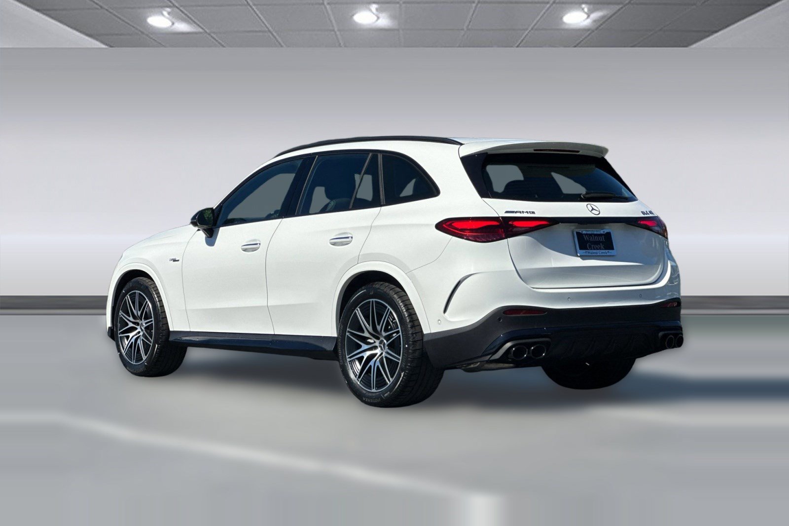 Used 2025 Mercedes-Benz GLC 43 AMG 4MATIC image 3