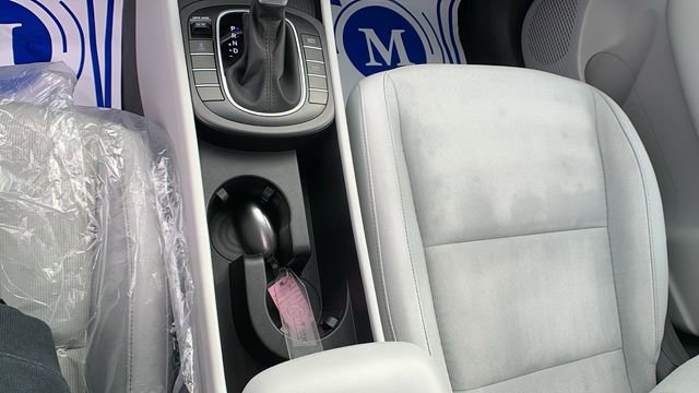 Certified 2024 Hyundai Kona SEL image 17