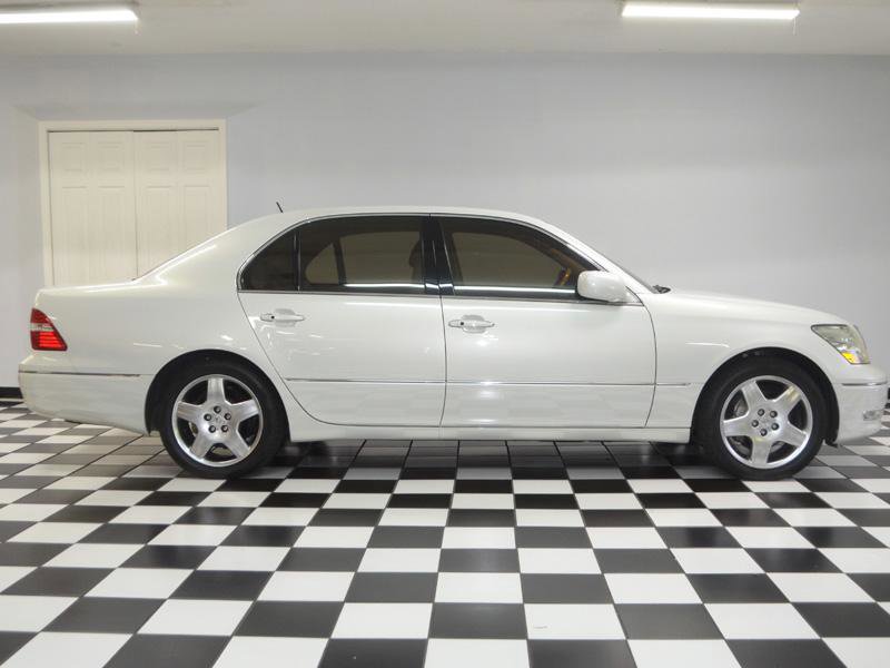Used 2005 Lexus LS 430 RWD image 9