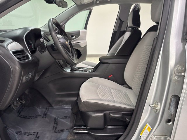 Used 2020 Chevrolet Equinox LS AWD/4WD image 11