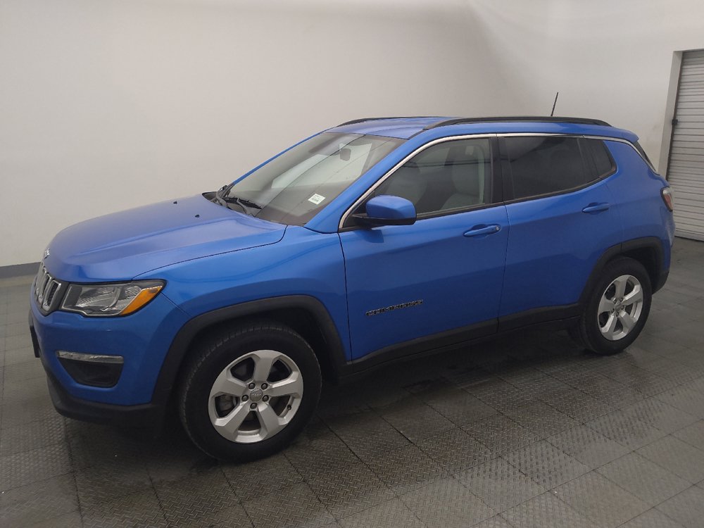 Used 2020 Jeep Compass Latitude w/ Popular Equipment Group FWD image 2
