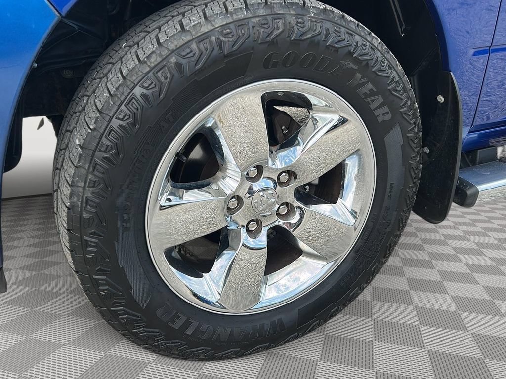 Used 2019 RAM 1500 Express w/ Express Value Package AWD/4WD image 13