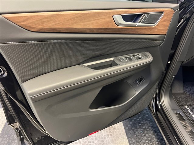 New 2026 Volkswagen Atlas SE image 8