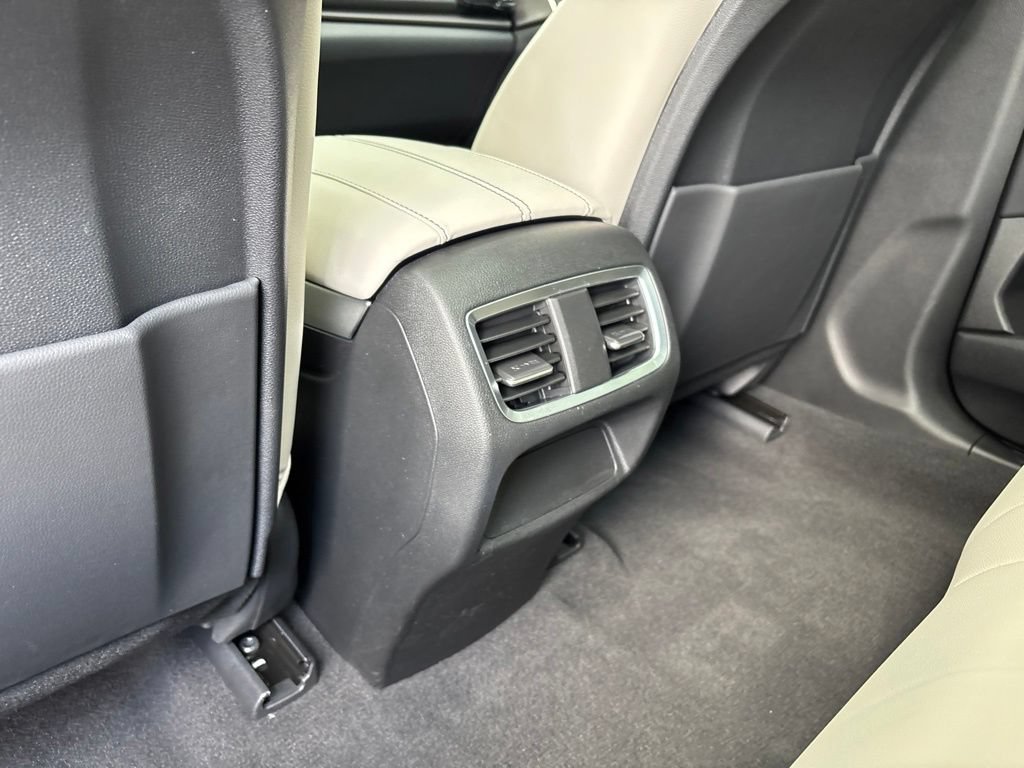 Used 2025 Acura RDX SH-AWD image 24