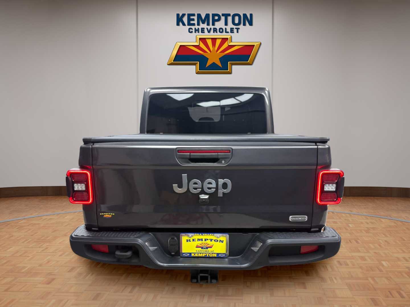 Used 2020 Jeep Gladiator Overland AWD/4WD image 5