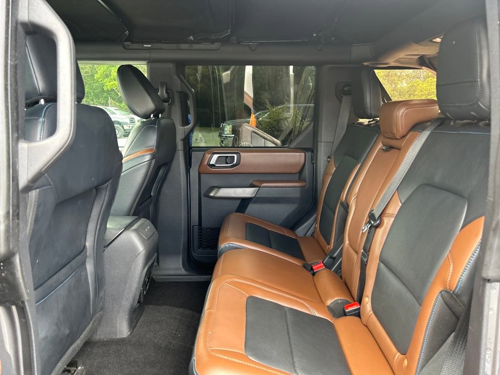 Used 2021 Ford Bronco Outer Banks image 11