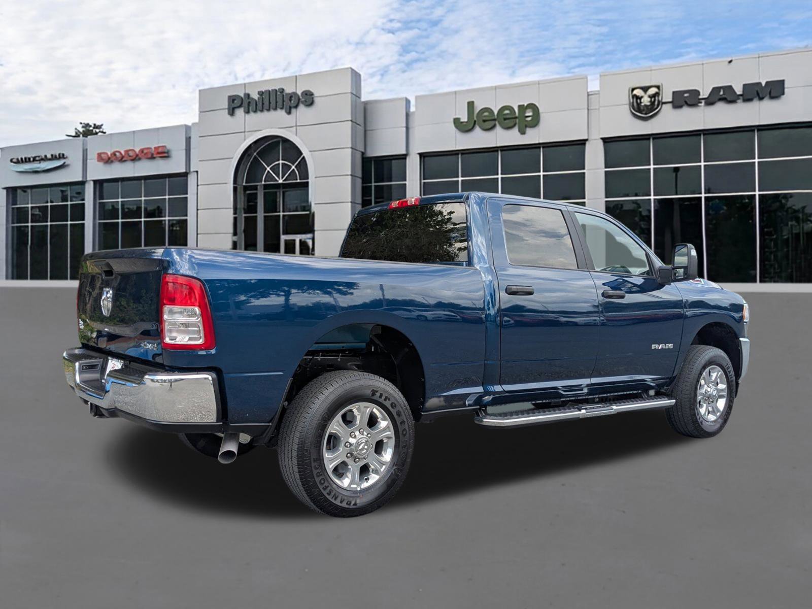 Used 2024 RAM 2500 Big Horn w/ Bed Utility Group AWD/4WD image 3
