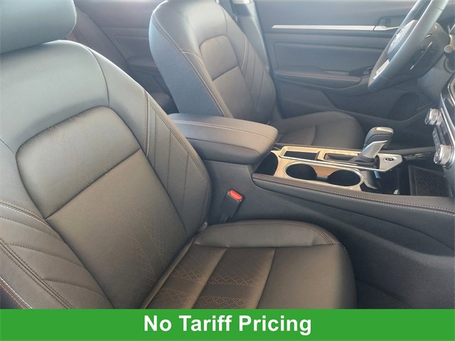 New 2025 Nissan Altima 2.5 SR image 10