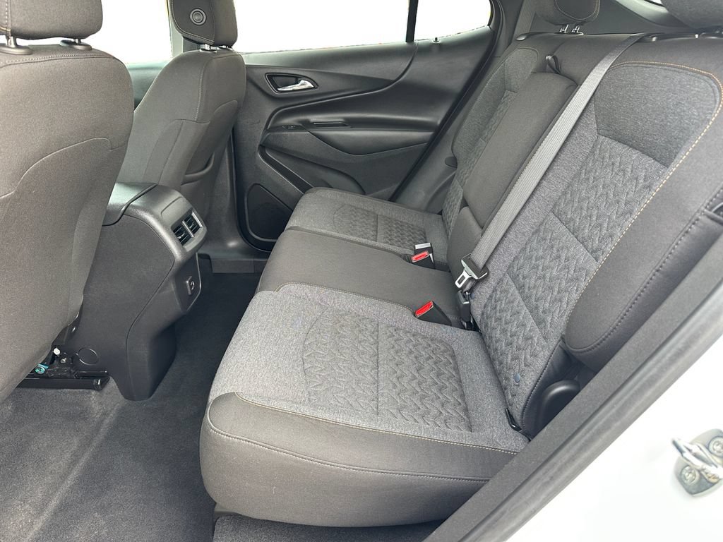 Used 2023 Chevrolet Equinox LT FWD image 13