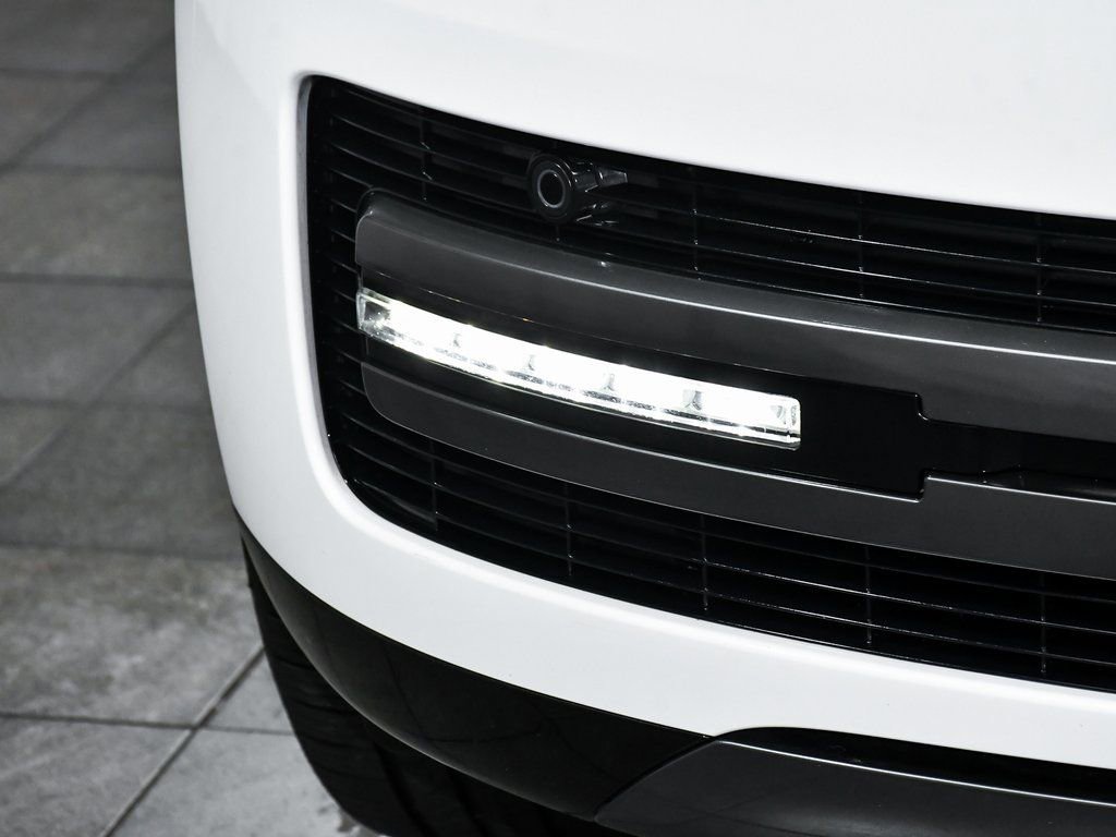 Used 2025 Land Rover Range Rover SE AWD/4WD image 80