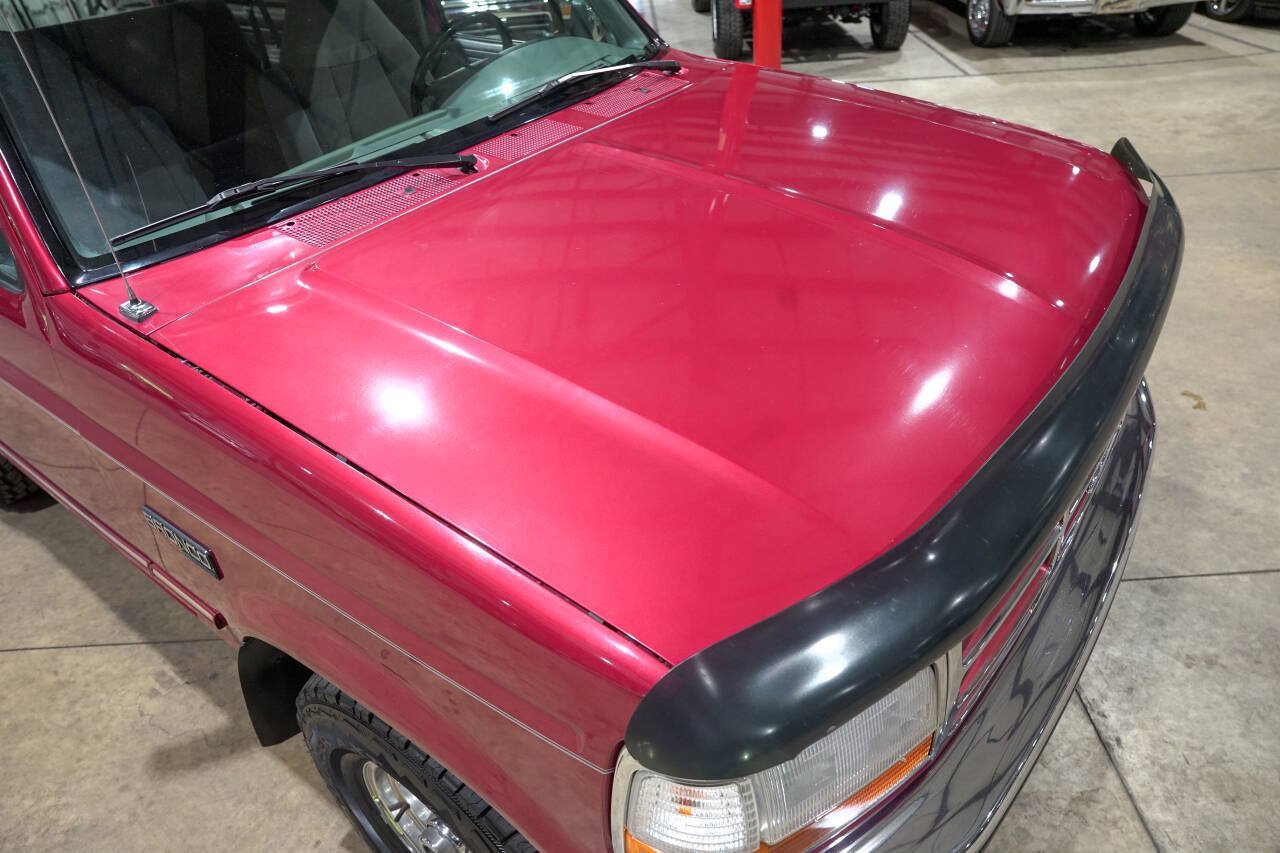 Used 1995 Ford Bronco XLT AWD/4WD image 18