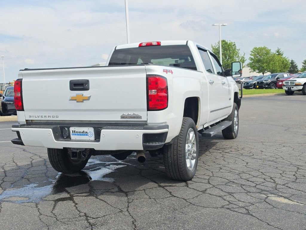 Used 2017 Chevrolet Silverado 2500 High Country w/ Snow Plow Prep Package AWD/4WD image 7