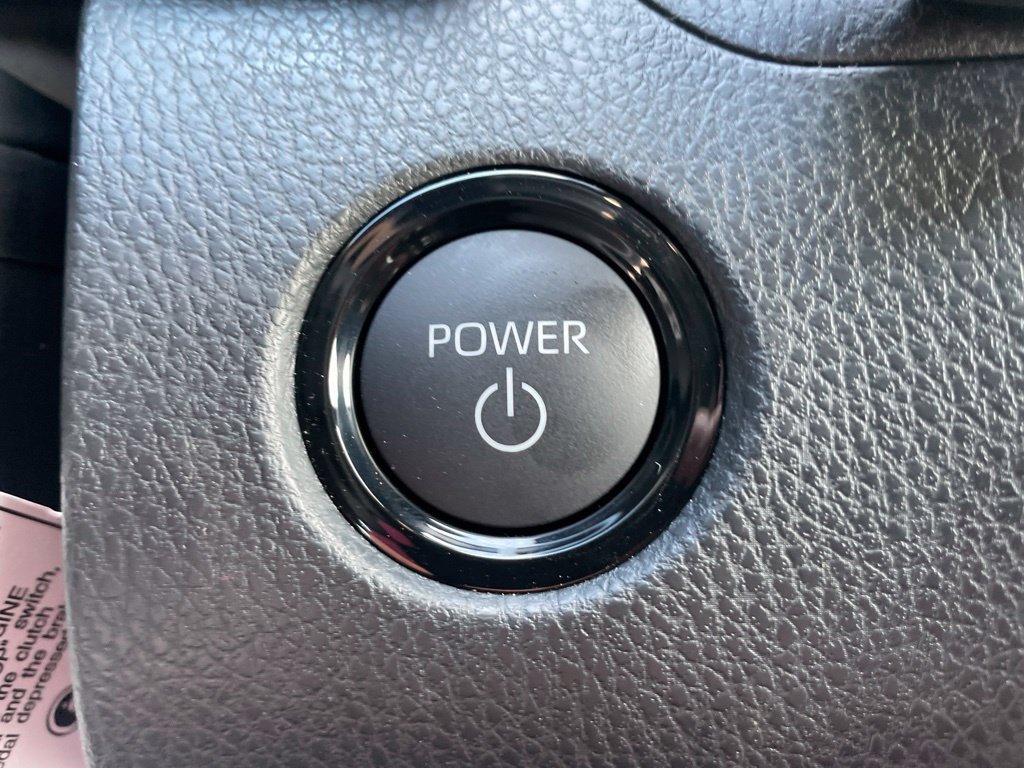 New 2026 Toyota Camry Hybrid FWD image 22