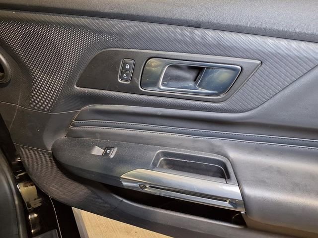 Used 2024 Ford Mustang Premium RWD image 23
