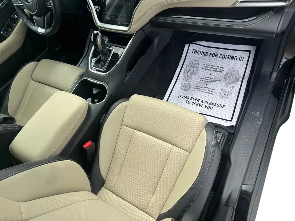 Used 2023 Subaru Outback Limited AWD/4WD image 15