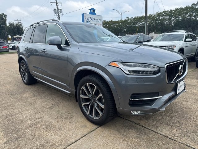 Used 2018 Volvo XC90 T6 Momentum w/ Convenience Package image 4
