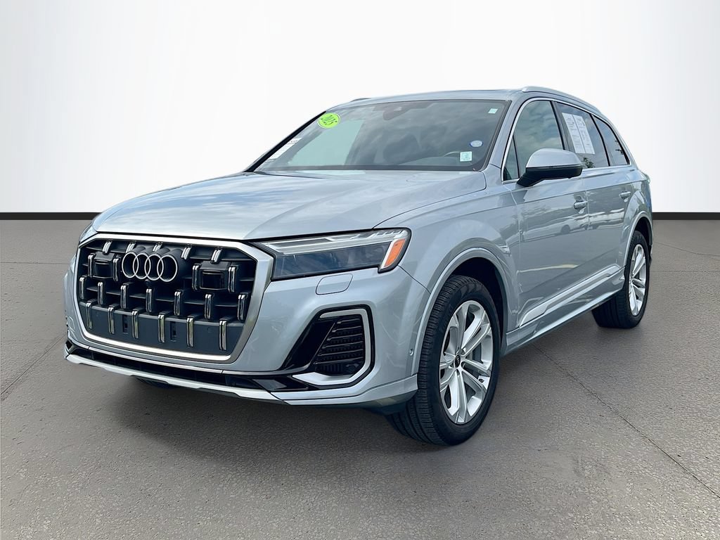 Used 2025 Audi Q7 3.0T Premium Plus AWD/4WD image 3