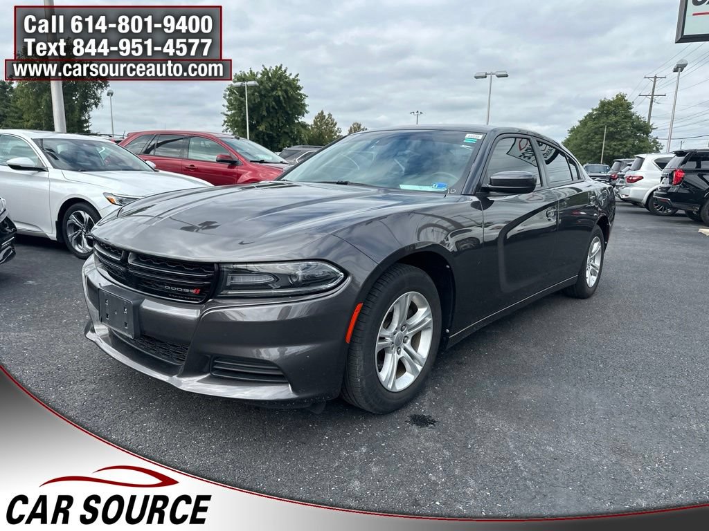 Used 2020 Dodge Charger SXT RWD image 2