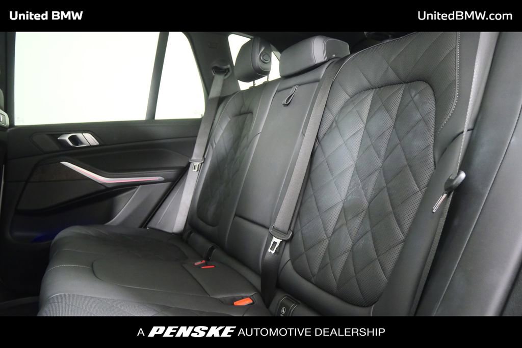 Used 2025 BMW X5 sDrive40i image 16