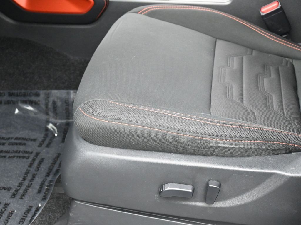 Used 2024 Nissan Frontier PRO-4X w/ Pro Convenience Package image 17