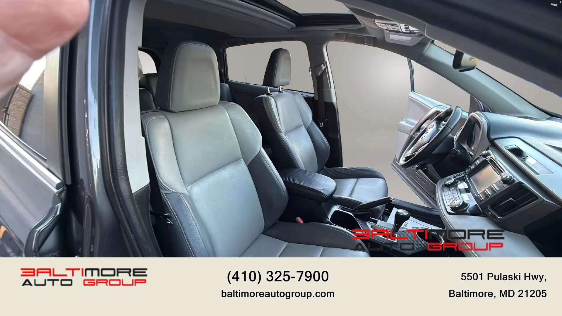 Used 2013 Toyota RAV4 Limited AWD/4WD image 18