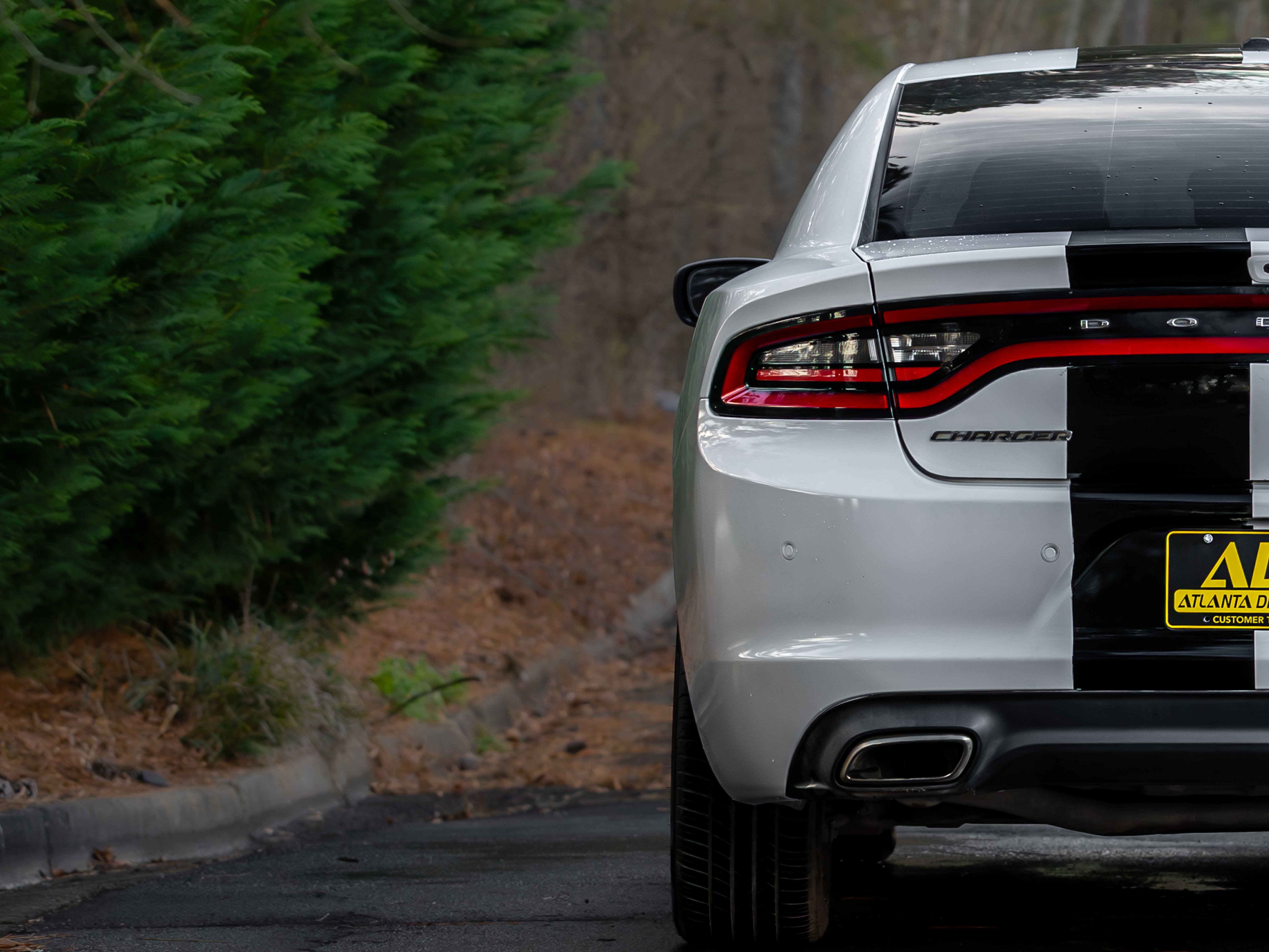 Used 2019 Dodge Charger SXT w/ Leather Interior Group image 37