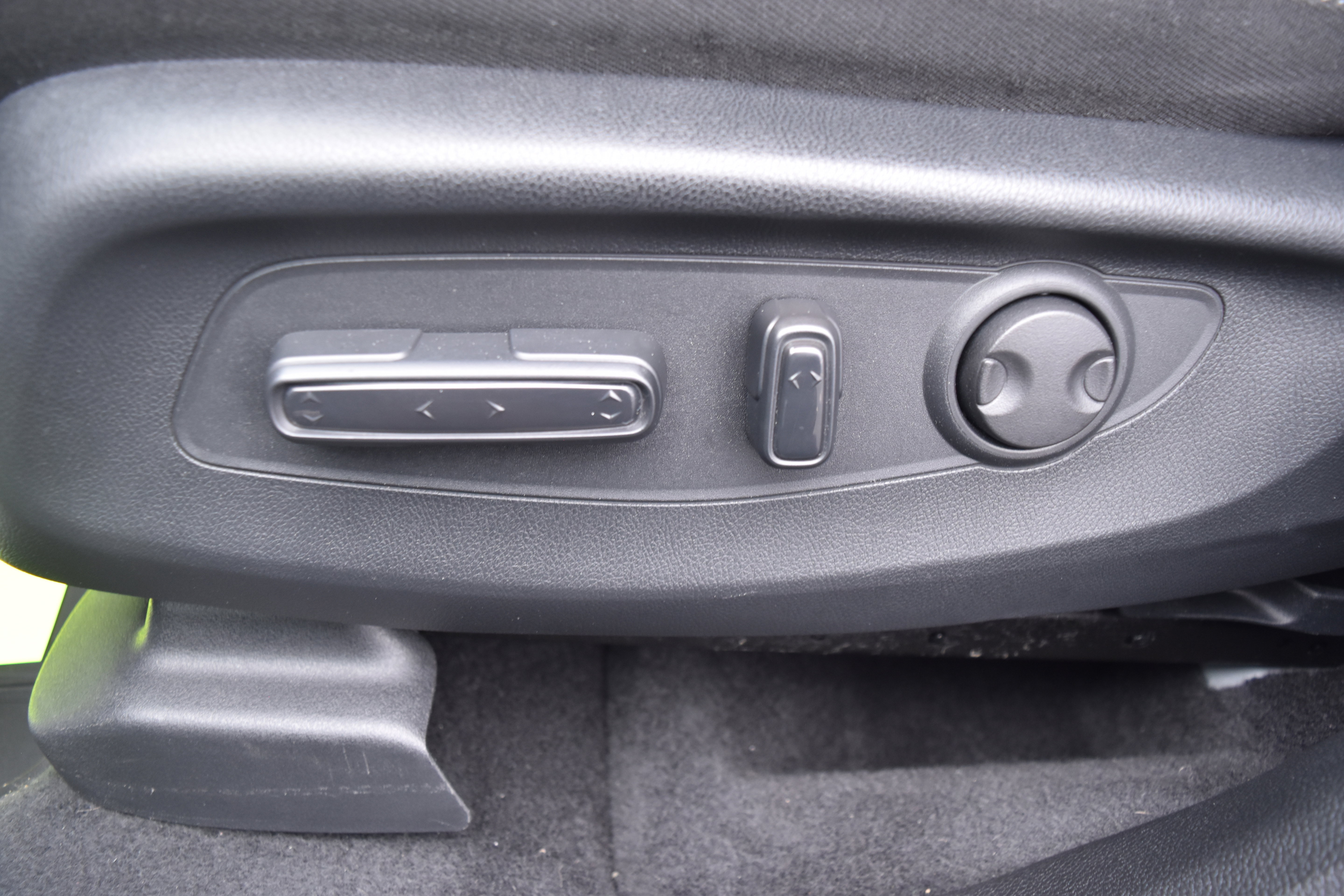 Certified 2023 Honda CR-V EX image 27