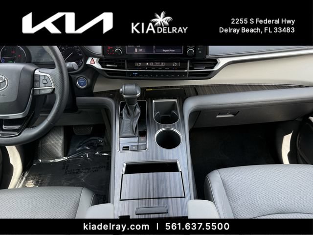 Used 2021 Toyota Sienna Limited FWD image 14