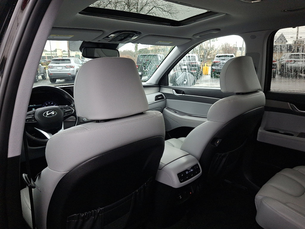 Used 2021 Hyundai Palisade SEL w/ Premium Package image 22