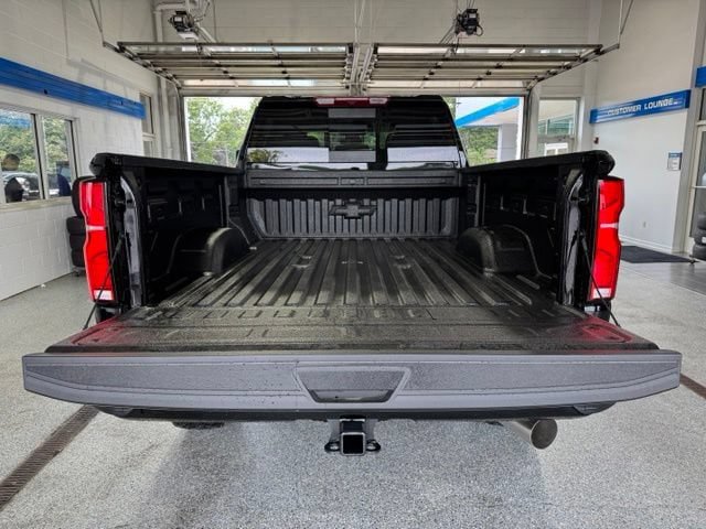 New 2026 Chevrolet Silverado 2500 LTZ w/ LTZ Plus Package AWD/4WD image 10