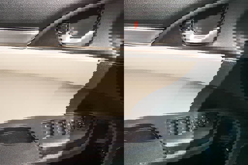 Used 2020 Honda Civic LX image 17