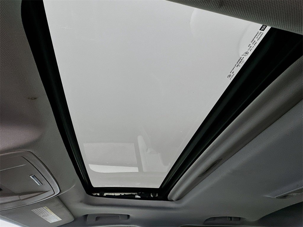 Used 2015 GMC Sierra 3500 Denali w/ Duramax Plus Package image 23