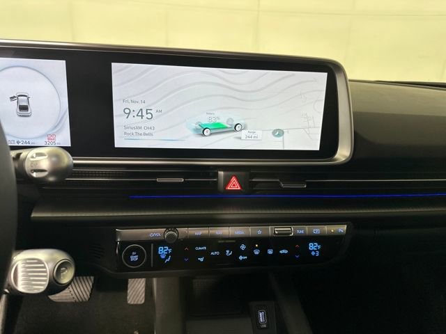 Used 2023 Hyundai Ioniq 6 SEL image 21