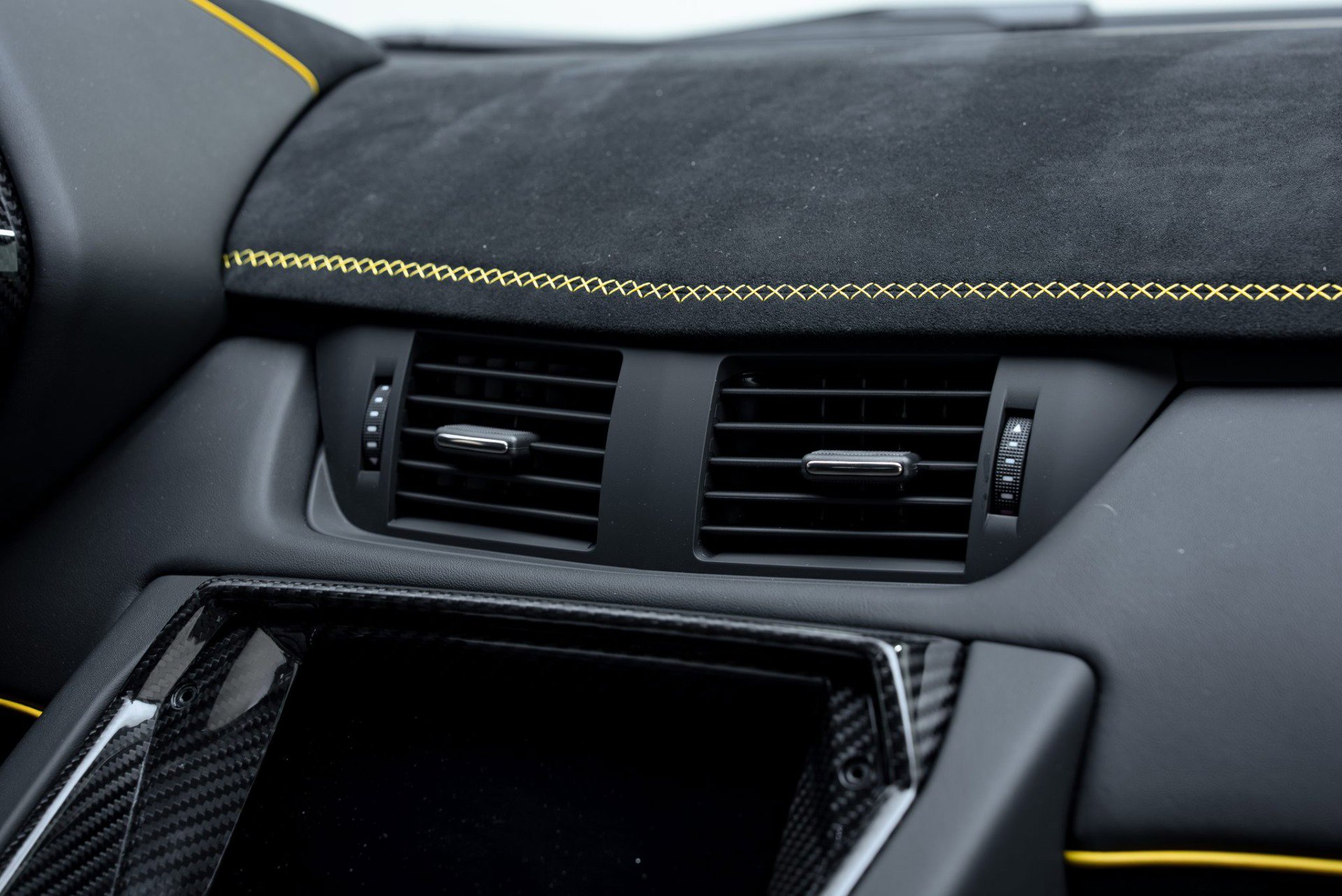 Used 2021 Lamborghini Aventador SVJ AWD/4WD image 55