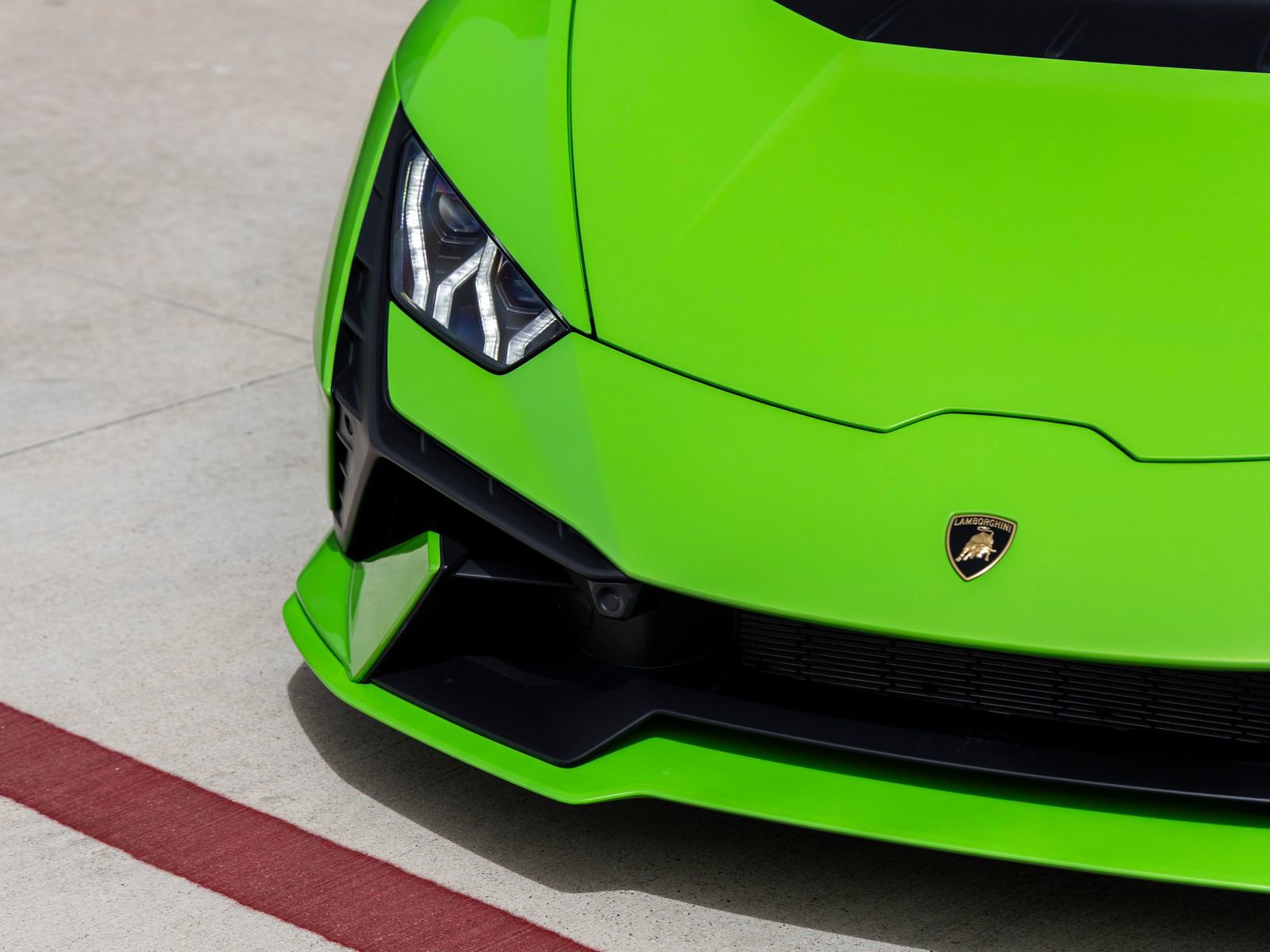 Used 2023 Lamborghini Huracan Tecnica RWD image 22
